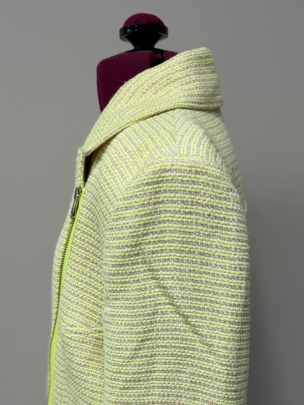 NWT Ted Baker London Bouclé Moto Blazer Chartreuse and Gold Size 3 (US 6-8) - Picture 4 of 10